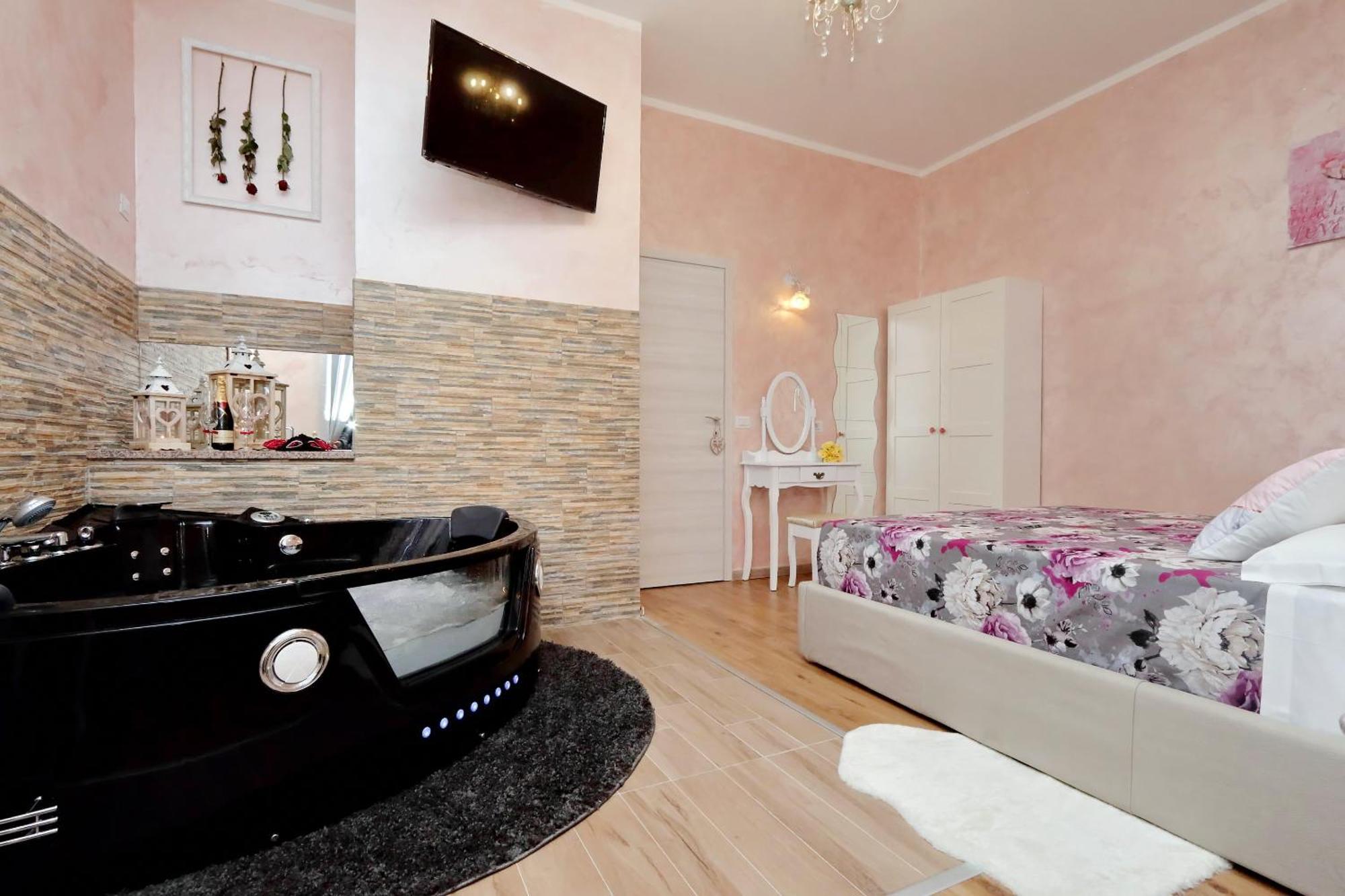 Deluxe Rooms And Chilling Jacuzzi Suite Guesthouse Rome Room photo